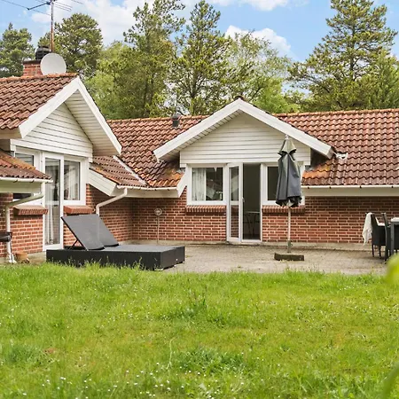 4 Bedroom Pet Friendly In Blavand 別荘