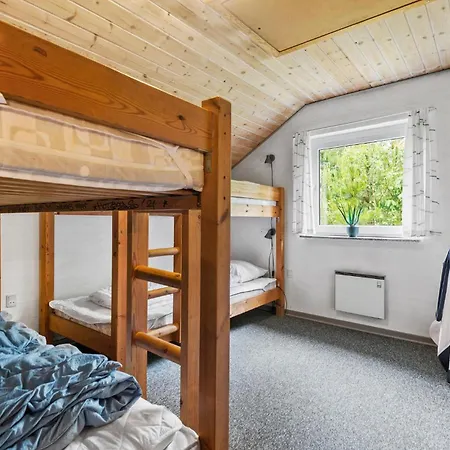 4 Bedroom Pet Friendly In Blavand *