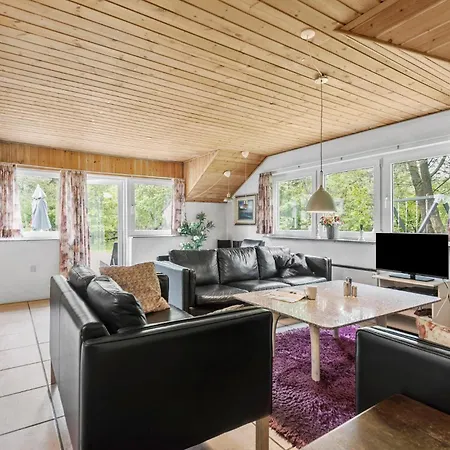 4 Bedroom Pet Friendly In Blavand Casa de Férias