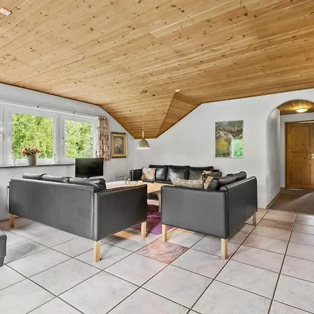 Semesterbostad 4 Bedroom Pet Friendly In Blavand