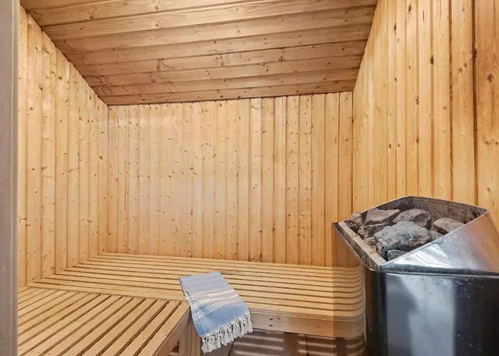 4 Bedroom Pet Friendly In Blavand Blåvand