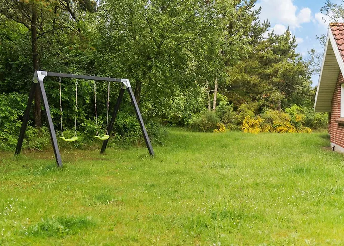 4 Bedroom Pet Friendly In Blavand * Blåvand